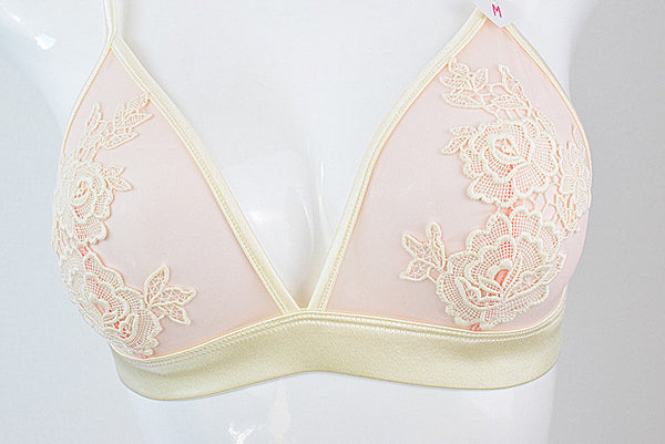 Wireless Deep V Lace Lingerie Set